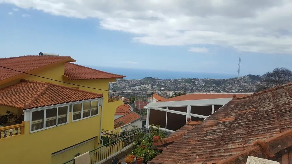 Studio in Funchal, With Wonderful sea View, Furnished Balcony and Wifi