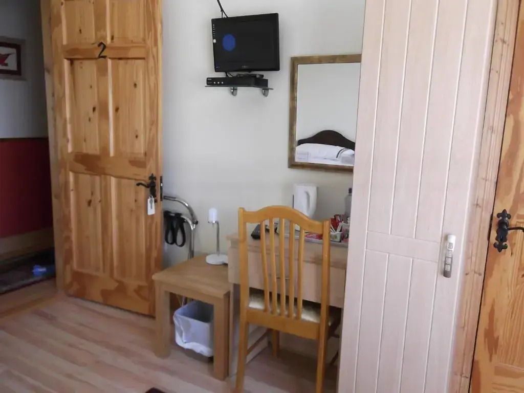 Ashley Lodge Bed & Breakfast