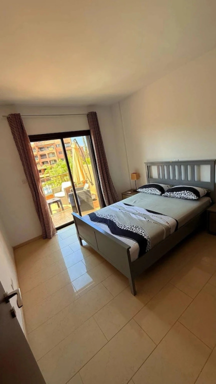 Aphrodite Gardens Modern Apartment