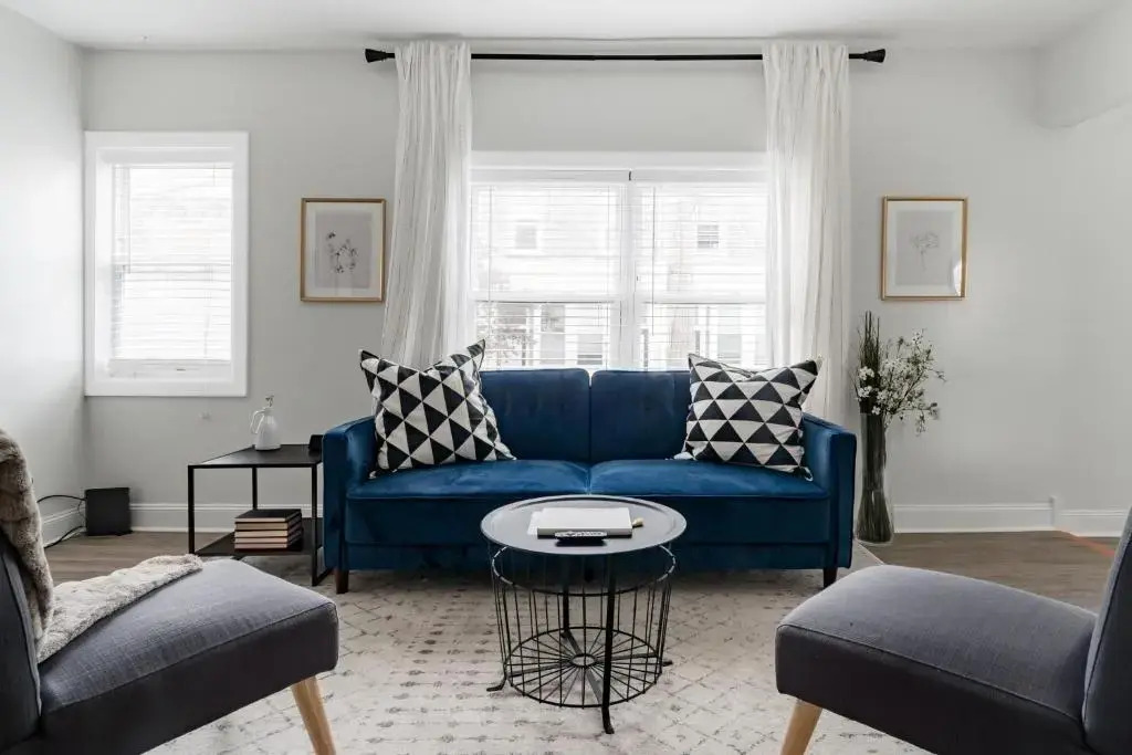 Cozy 2BR on Terrace - Walk to Manayunk