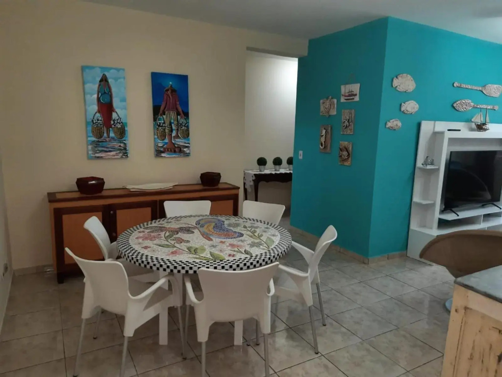 Amplo apto, 2 dorm, 2 banh e 3 vagas no Itagua com ar condicionado