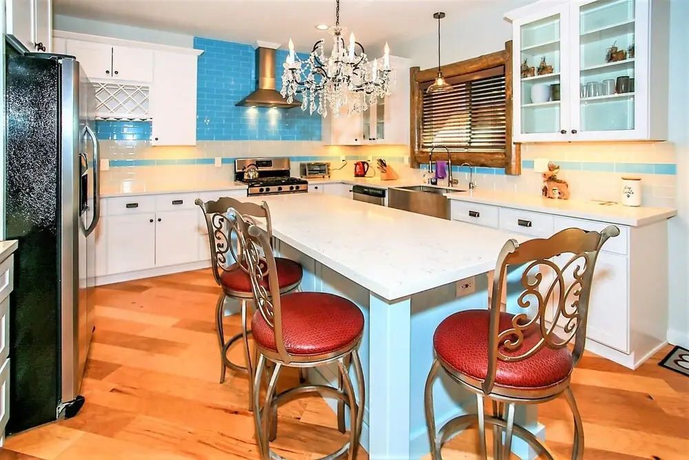 Alpine Chalet-1840 by Big Bear Vacations