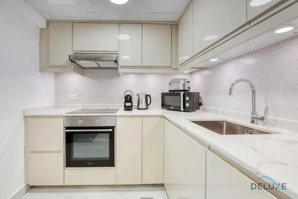 Outstanding 3BR at Sadaf 7 JBR by Deluxe Holiday Homes