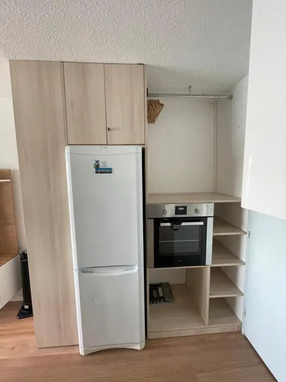 Appart en résidence calme avec parking privé