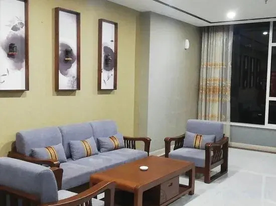 Yanchuan Tianze Business Hotel