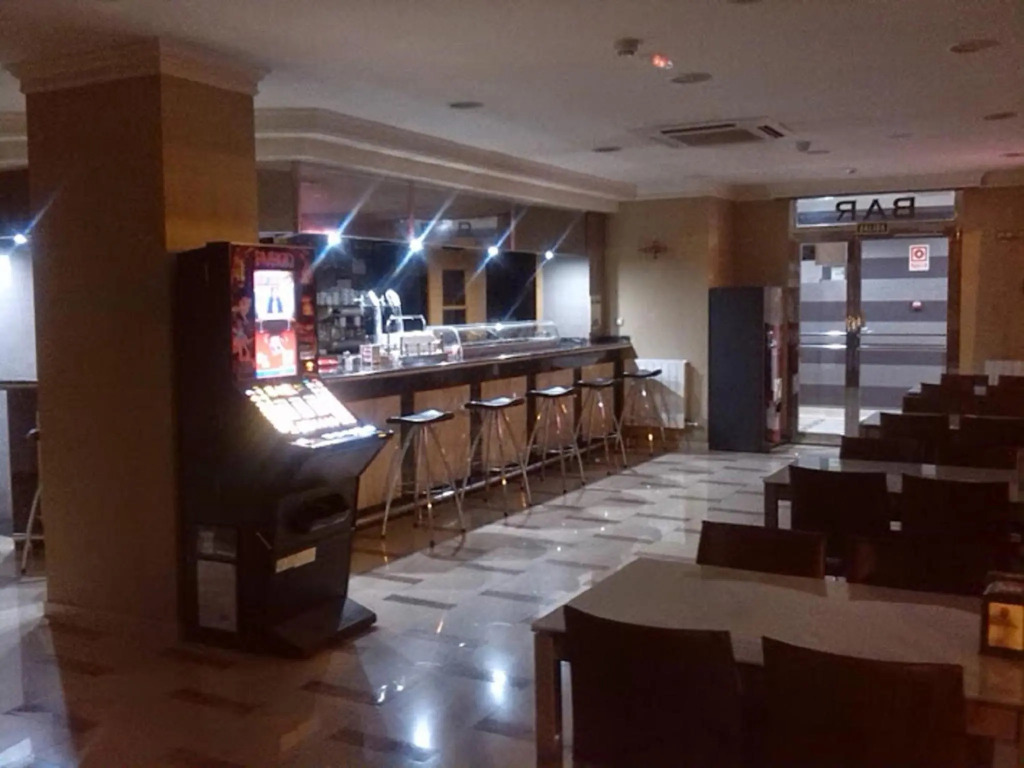 Hotel Reina Isabel