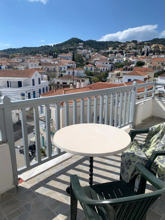 A Hotel Faros