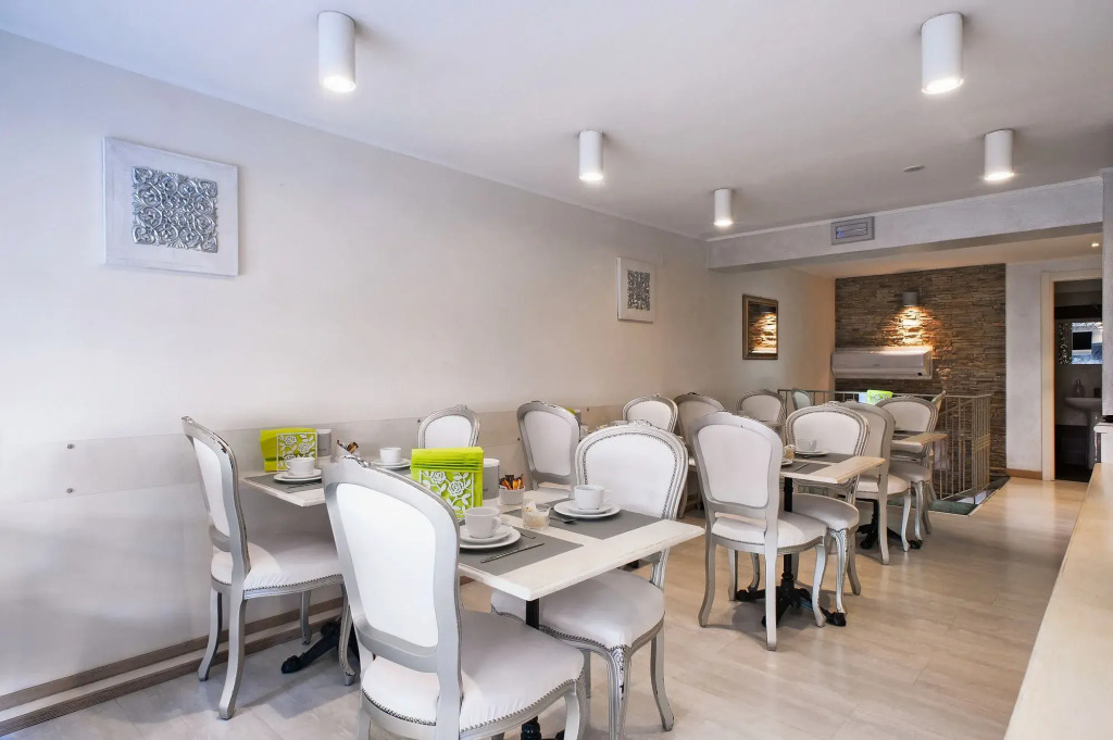 Via Marsaglia rooms