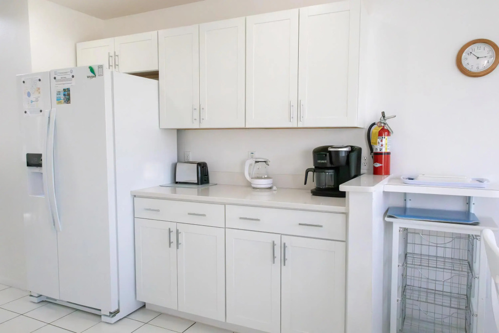 3 Bedroom 2.5 Bathroom Villa with Lakeside Pool, Kissimmee, US