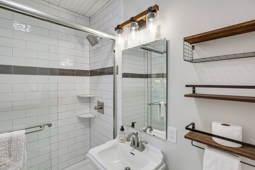 Walkable Main Street Blowing Rock Apartment!