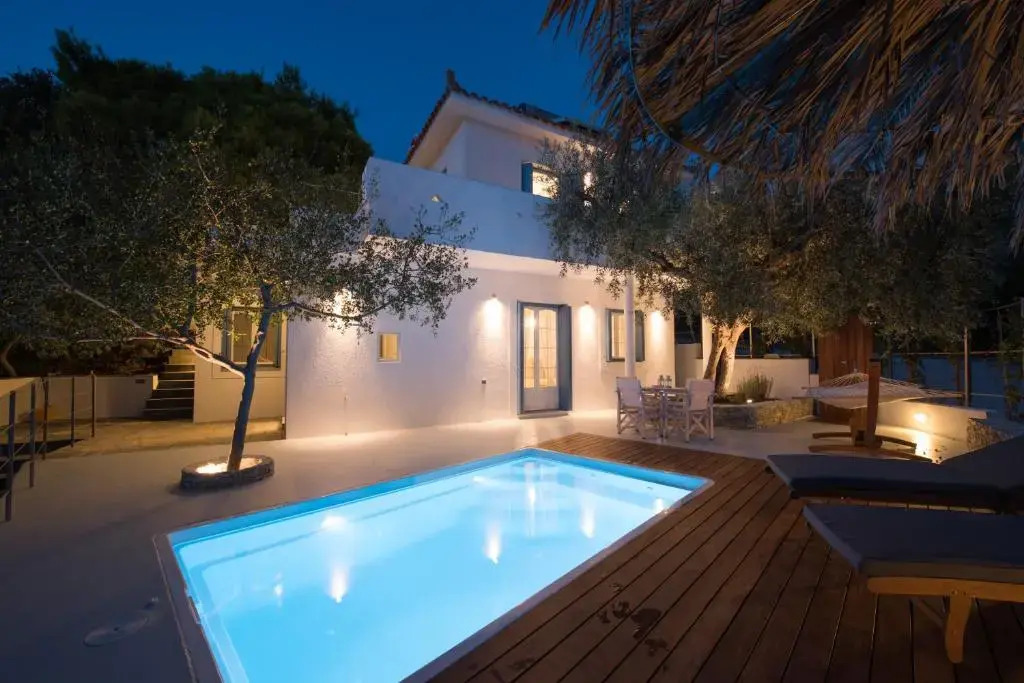 Evlalia Studios & Villas