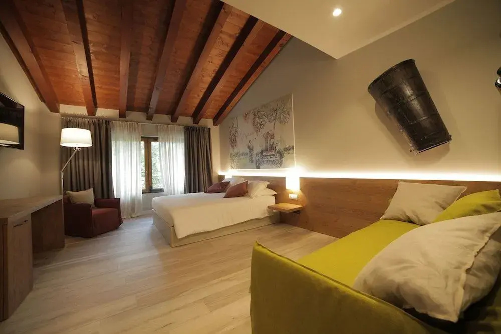 AGRITURISMO ACINATICO WINE RELAIS
