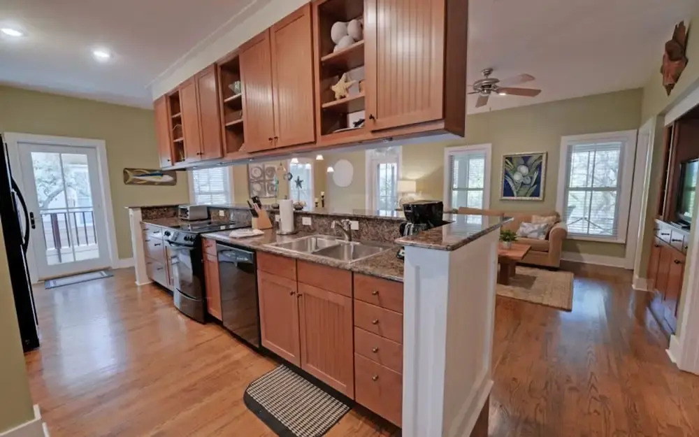 Magnolia Cottages by the Sea by Panhandle Getaways