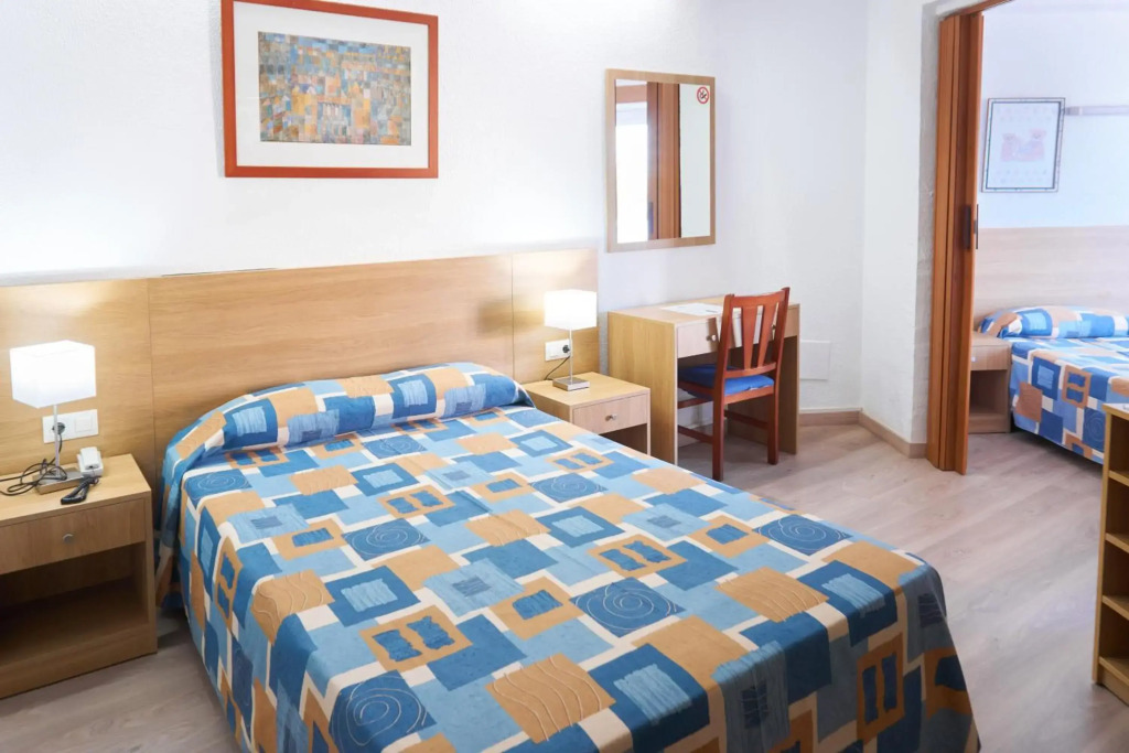 Nautilus Hotel