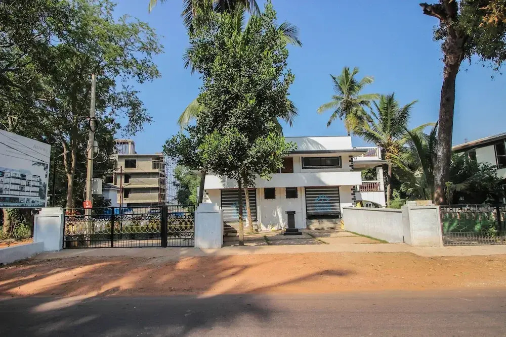OYO 11012 Home Peaceful 1BHK Nerul