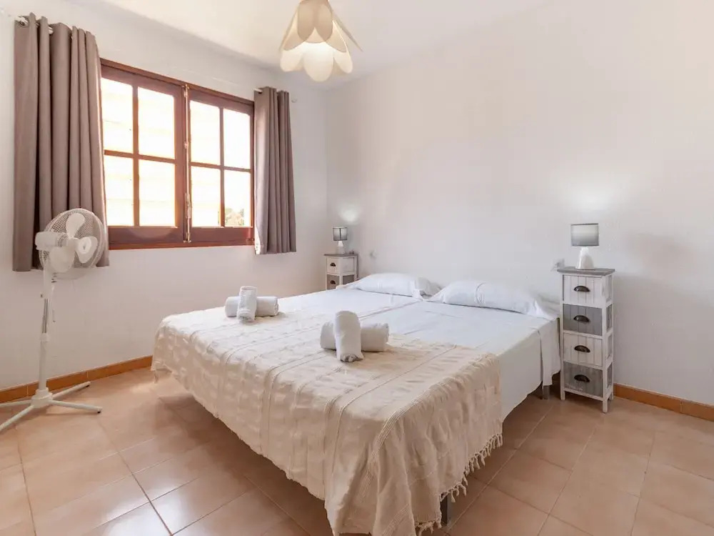 Fabulous Holiday Home in Miami Platja With Sea Views