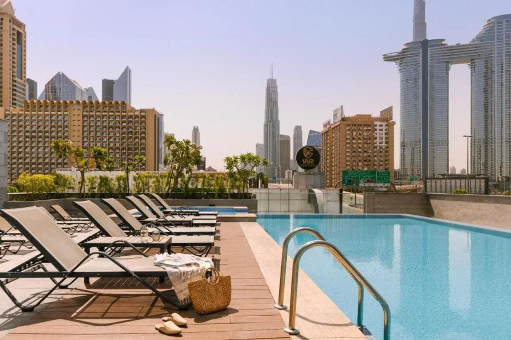 Sonder Downtown Towers Apartments