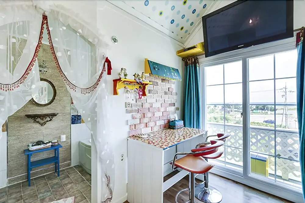 Gangneung Hummingblue Pension
