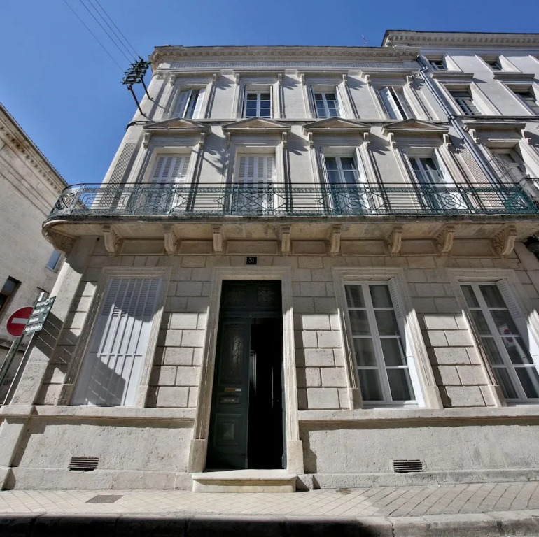 Meublés de lArsenal coeur de ville