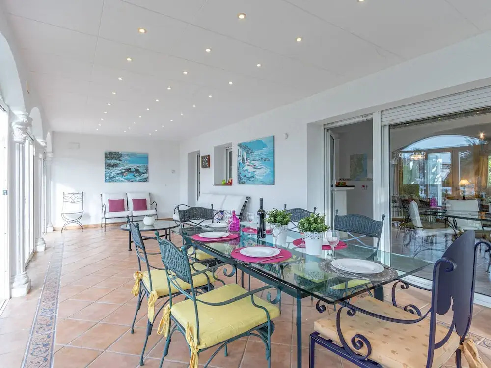 Luxurious Holiday Home in Empuriabrava With Private Pool