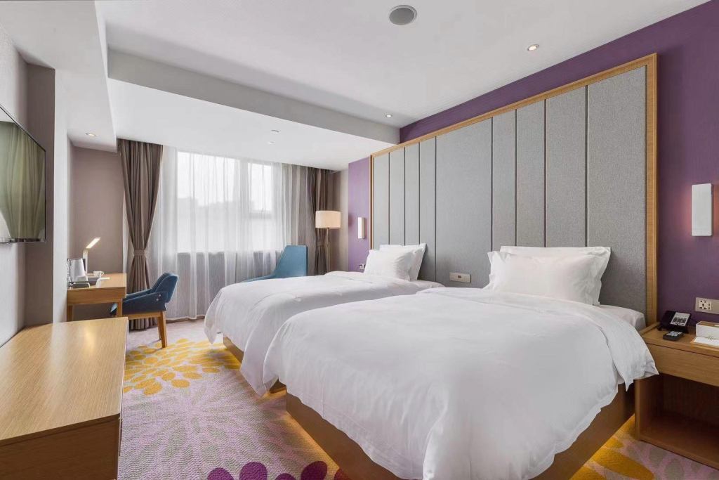 Lavande Hotels·Guangzhou Fangcun Jiaokou Metro Station