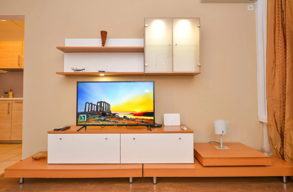 Prime Central Location & Cozy Comfort: Apartments near Sala Palatului