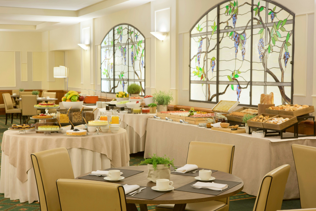 Starhotels Business Palace