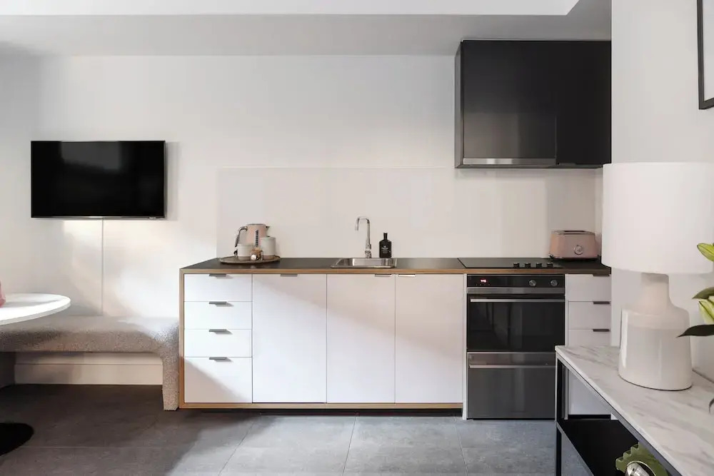 MAC Middle Park by Melbourne Apartment Collection