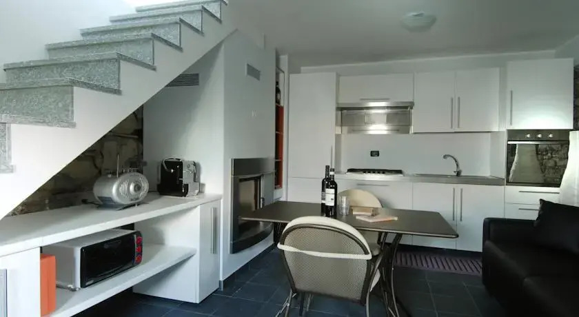 Vista 180 House Halldis Apartment