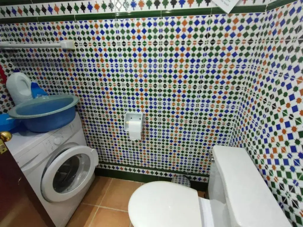 Flat2 studio 150m from the beach with pool