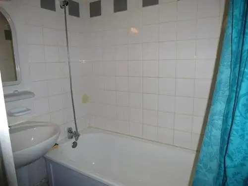 Apartment Appartement Avec Parking Et Petite Terrasse Sud