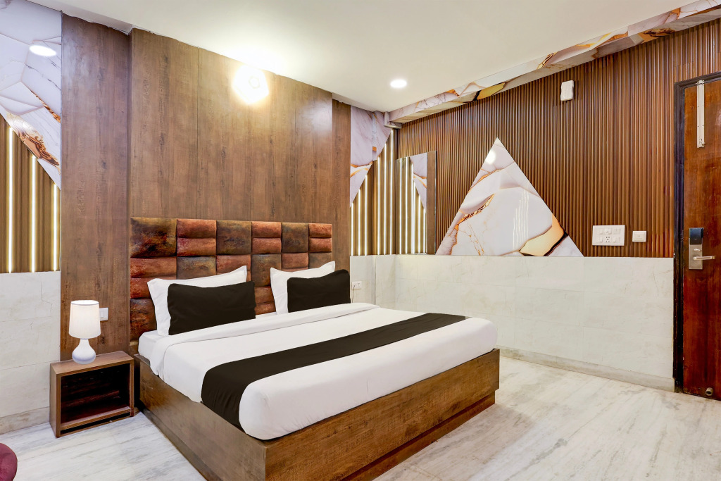Hotel O Alipur Narela