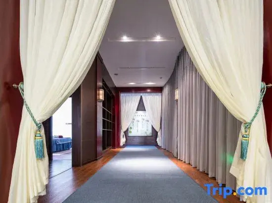 Yixing Xia Hao Hotel Ding Shan store