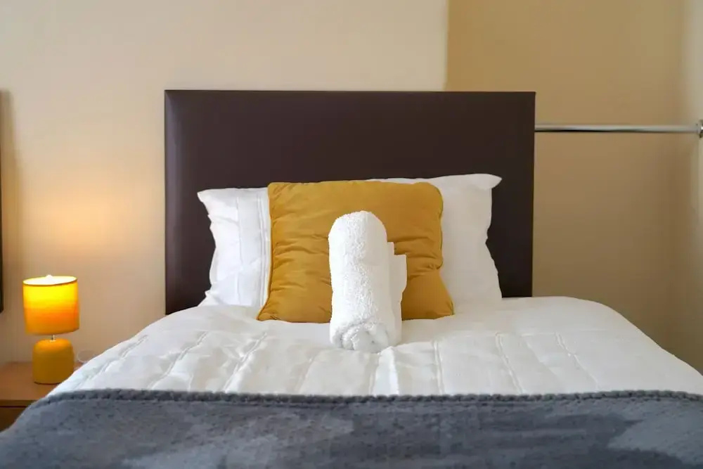Peaceful Cosy 2 bed House in Manchester