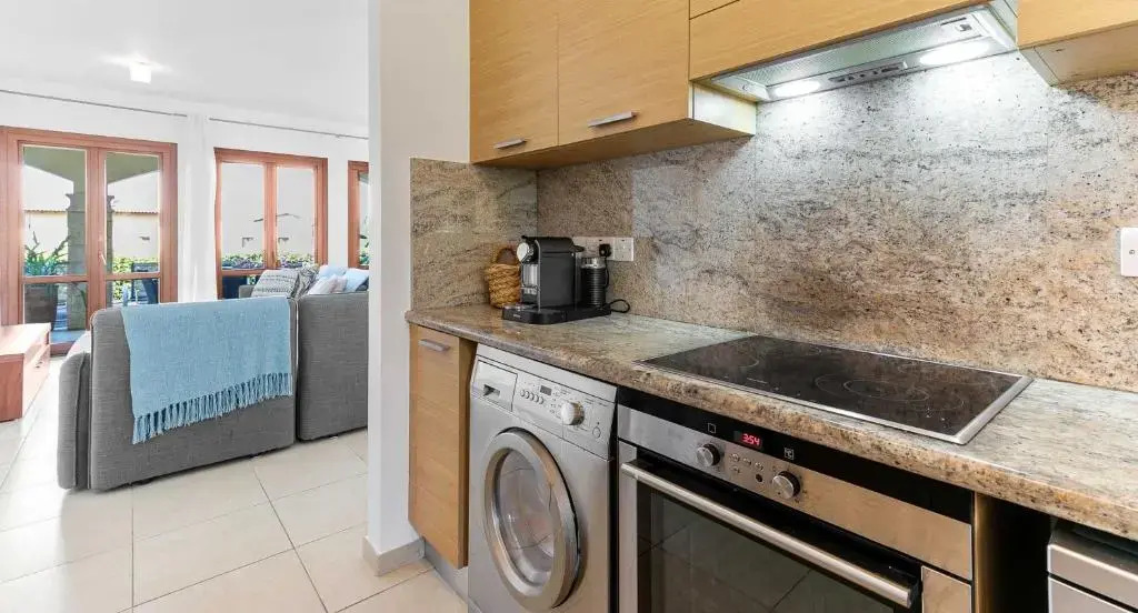 Ground floor Apartment Anthos with Beautiful Sea Views on Aphrodite Hills Resort
