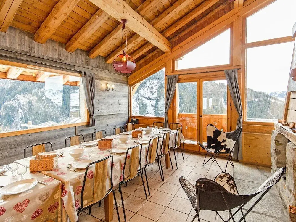 New and Very Comfortable Chalet With Many Facilities