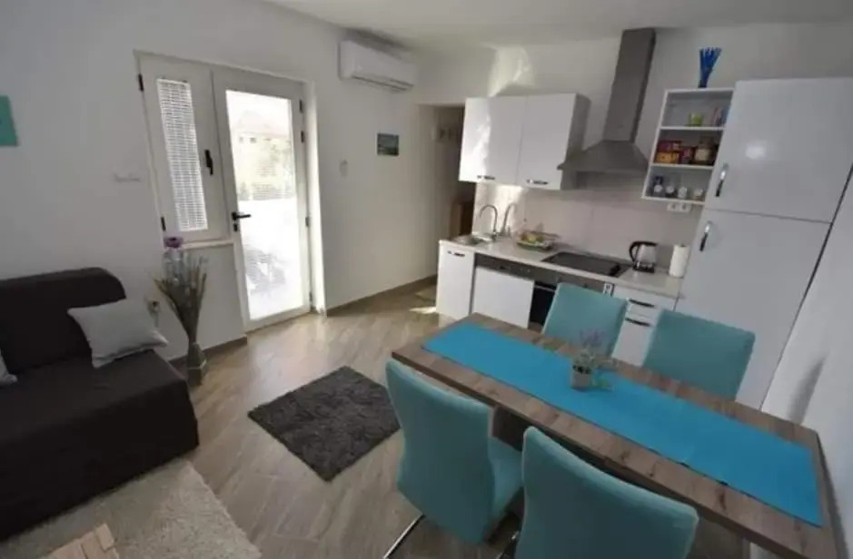 Apartman Murter 2+1