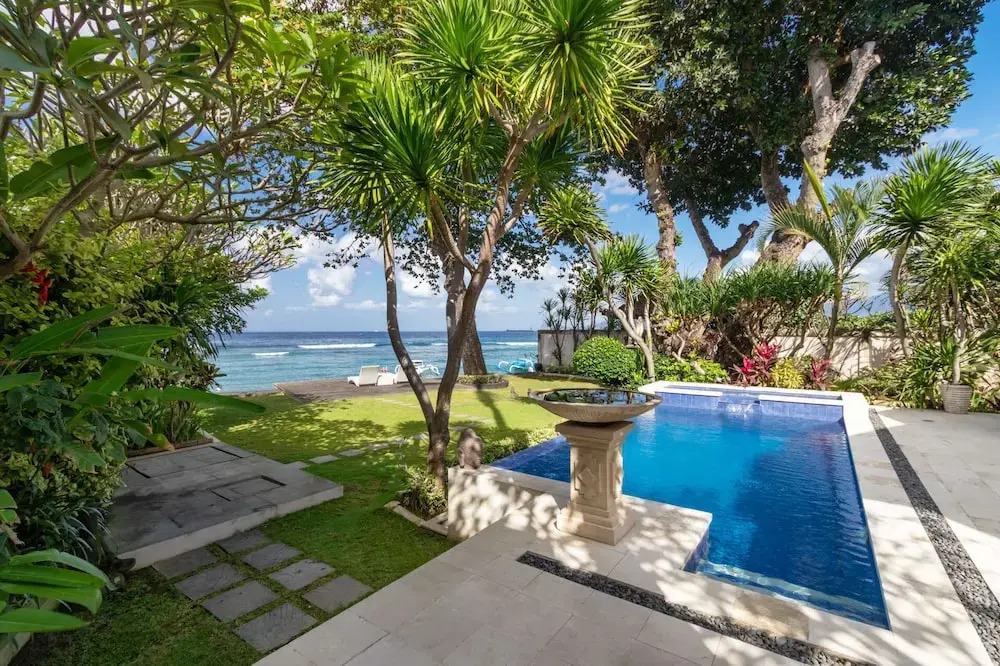Villa for Rent in Bali 2002