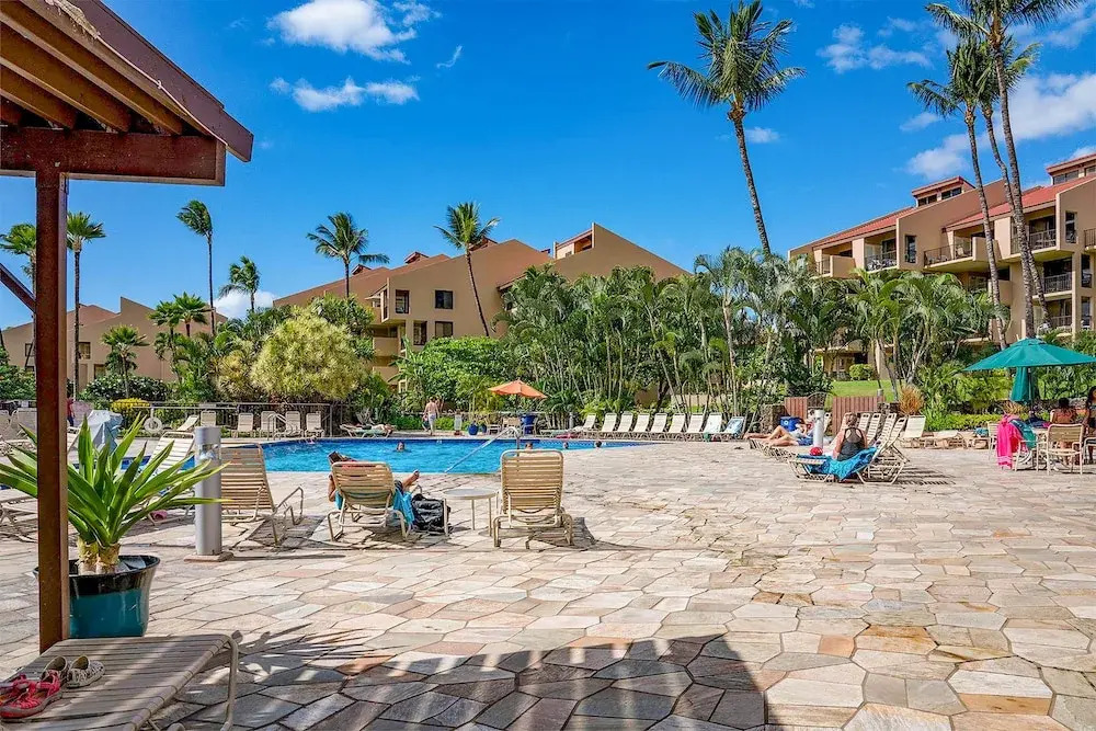 Kamaole Sands 1-307 - Prime Location, Stunning Renovation, Large Lanai, New AC