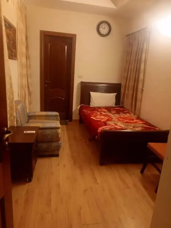 Rehman Gardens - 3BR Apartment