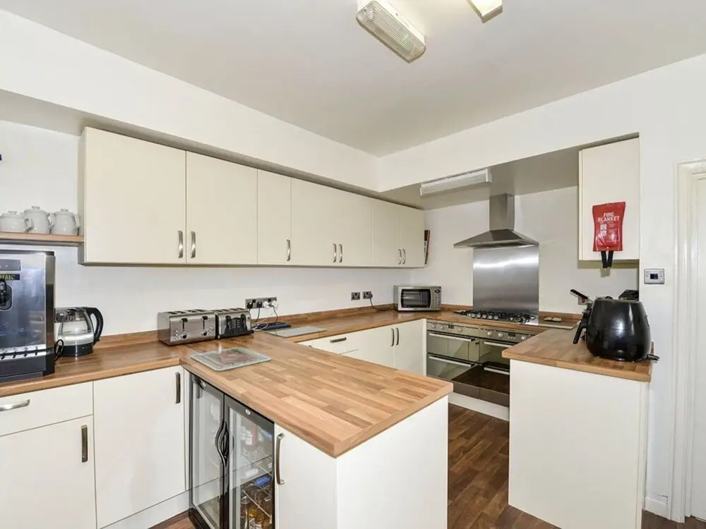 Ivanhoe Guest House