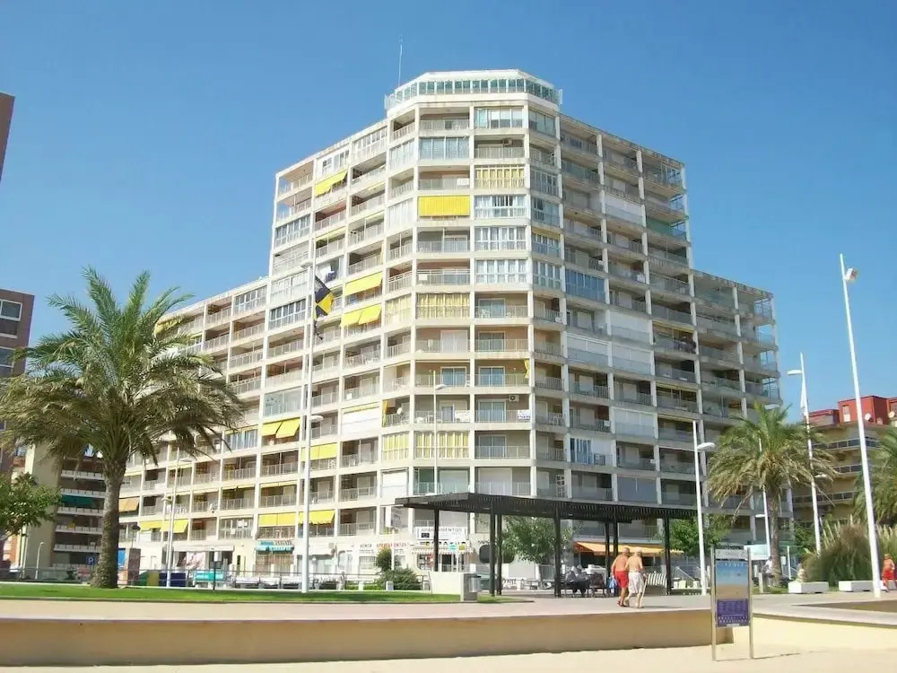 Apartamento Infante A - 13º -  1ª (Sólo Familias)