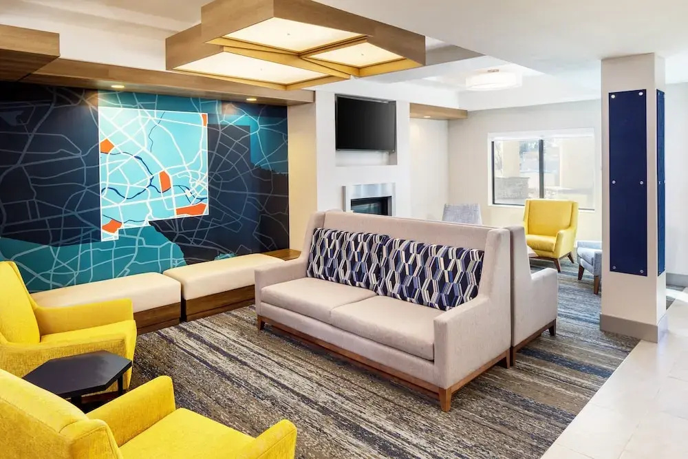Holiday Inn Express & Suites Los Alamos Entrada Park by IHG