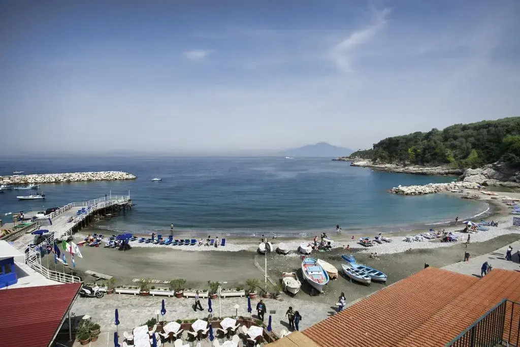 Hotel Baia Di Puolo