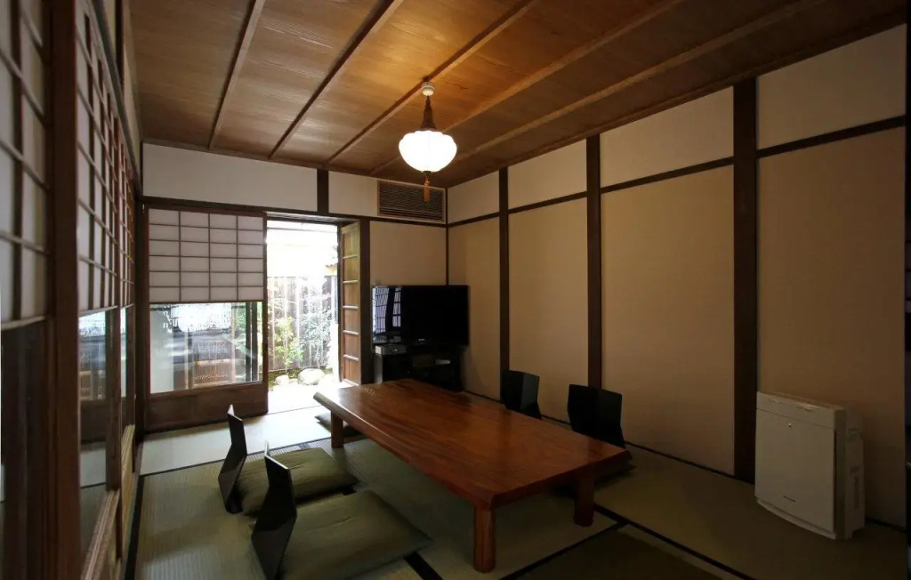Hatoba an Machiya House