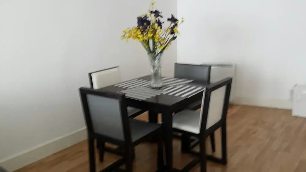 2 Bedroom Apartment Bishops Quay