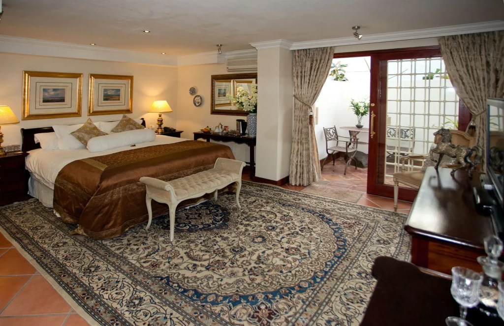The Oasis Residential Hotel