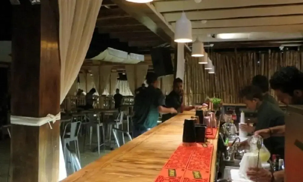 Larive Beach Resort