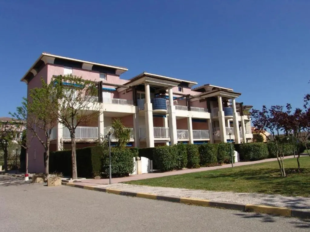 Appartement Le Lavandou, 1 pièce, 4 personnes - FR-1-251-375
