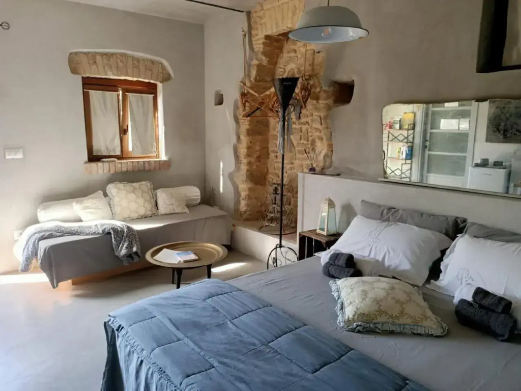 Agrilunassa Eco Guest House